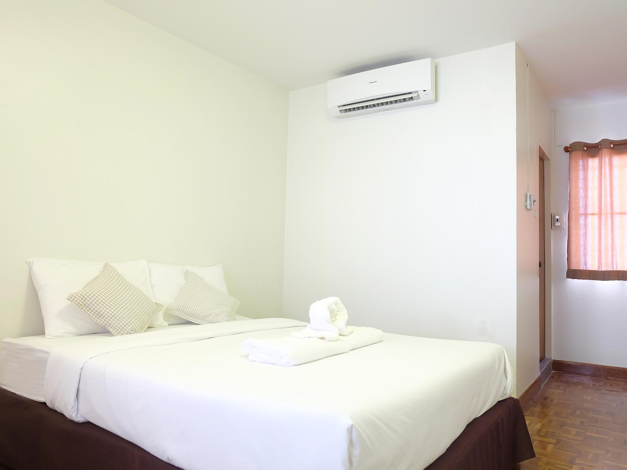 Udee Cozy Bed & Breakfast Chiang Mai Esterno foto