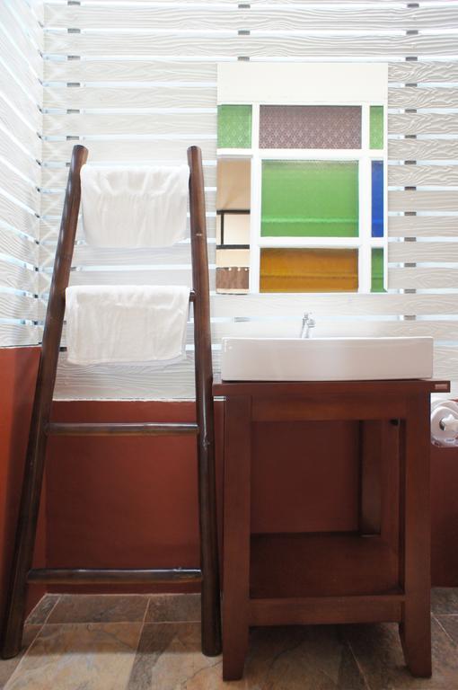 Udee Cozy Bed & Breakfast Chiang Mai Esterno foto