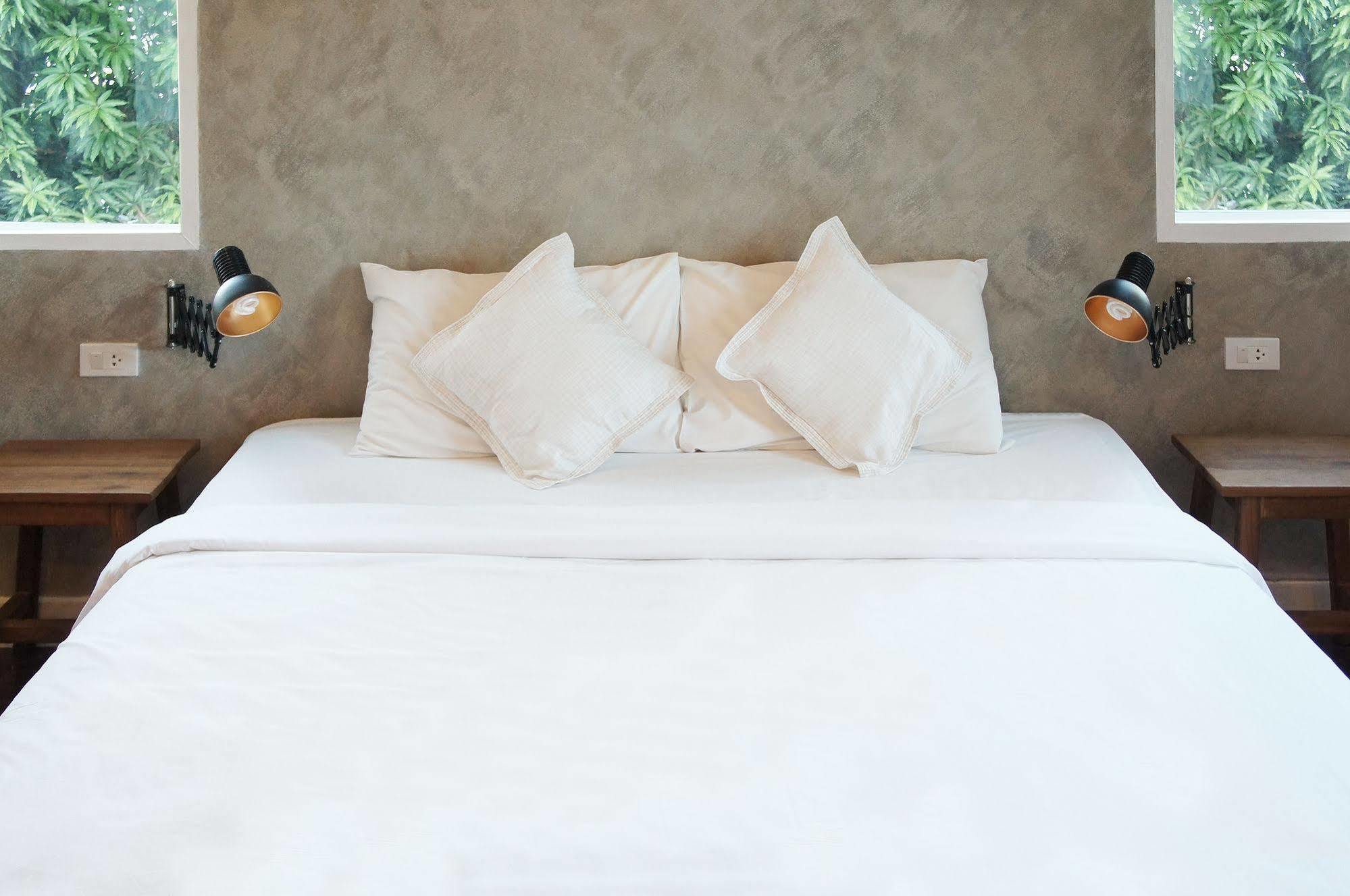 Udee Cozy Bed & Breakfast Chiang Mai Esterno foto